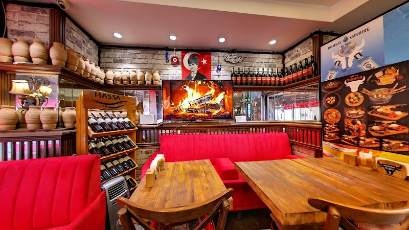 Massa Bistro